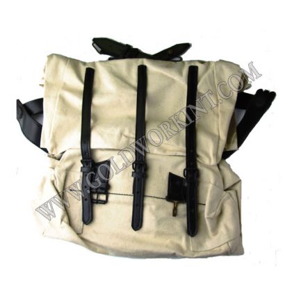 Knapsacks & Haversacks